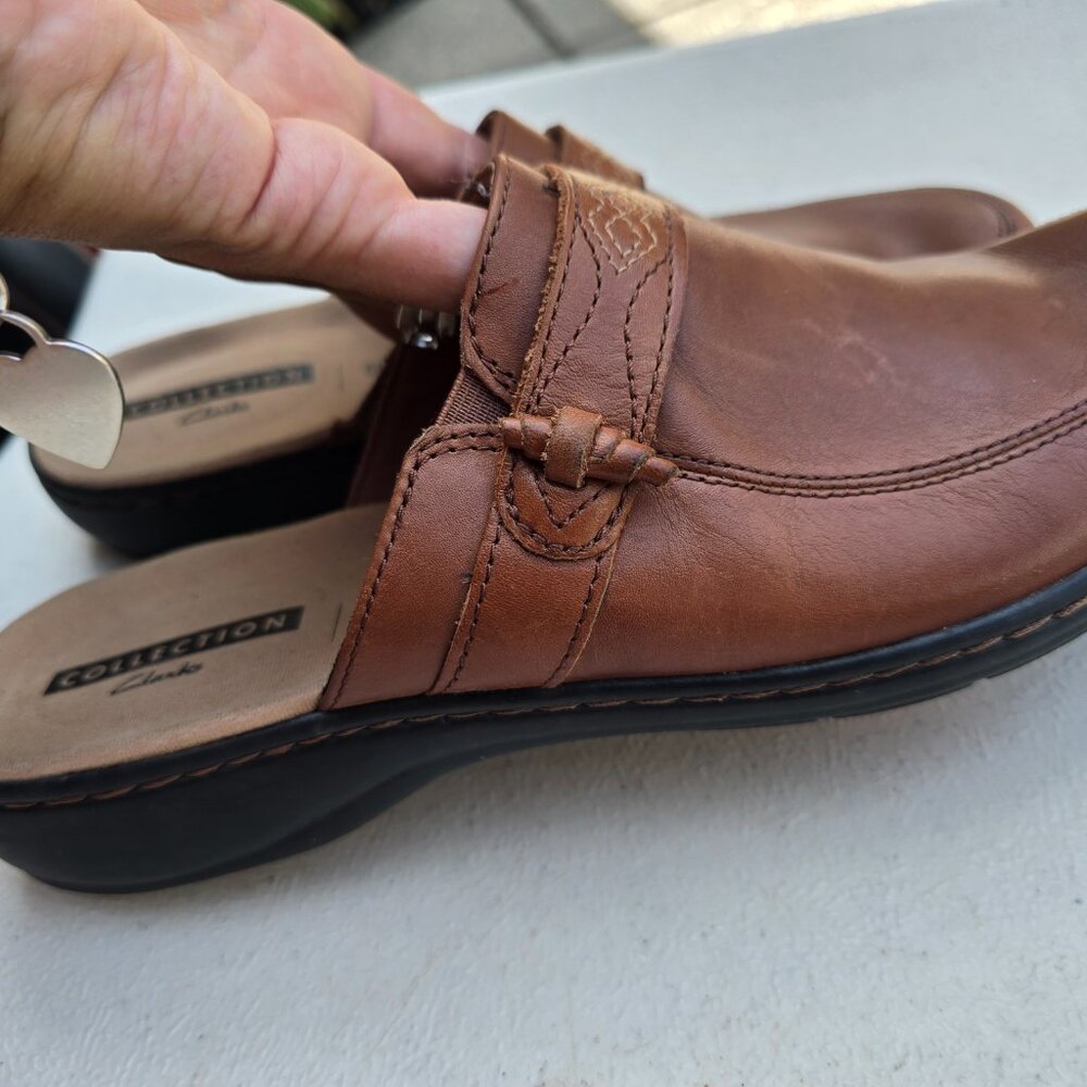 Clarks Collection 8.5 Patty Nell Chestnut Brown Leather Slip On Mules GUC Rubber - Picture 7 of 16